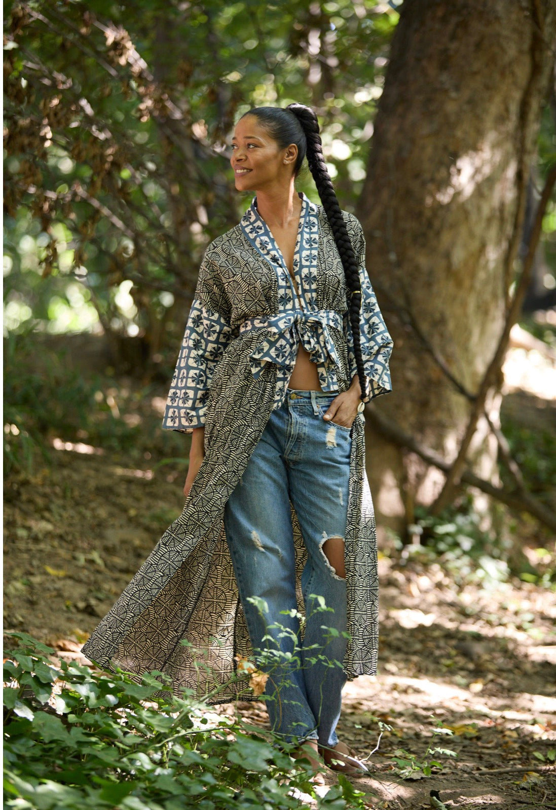 The Glo Kimono