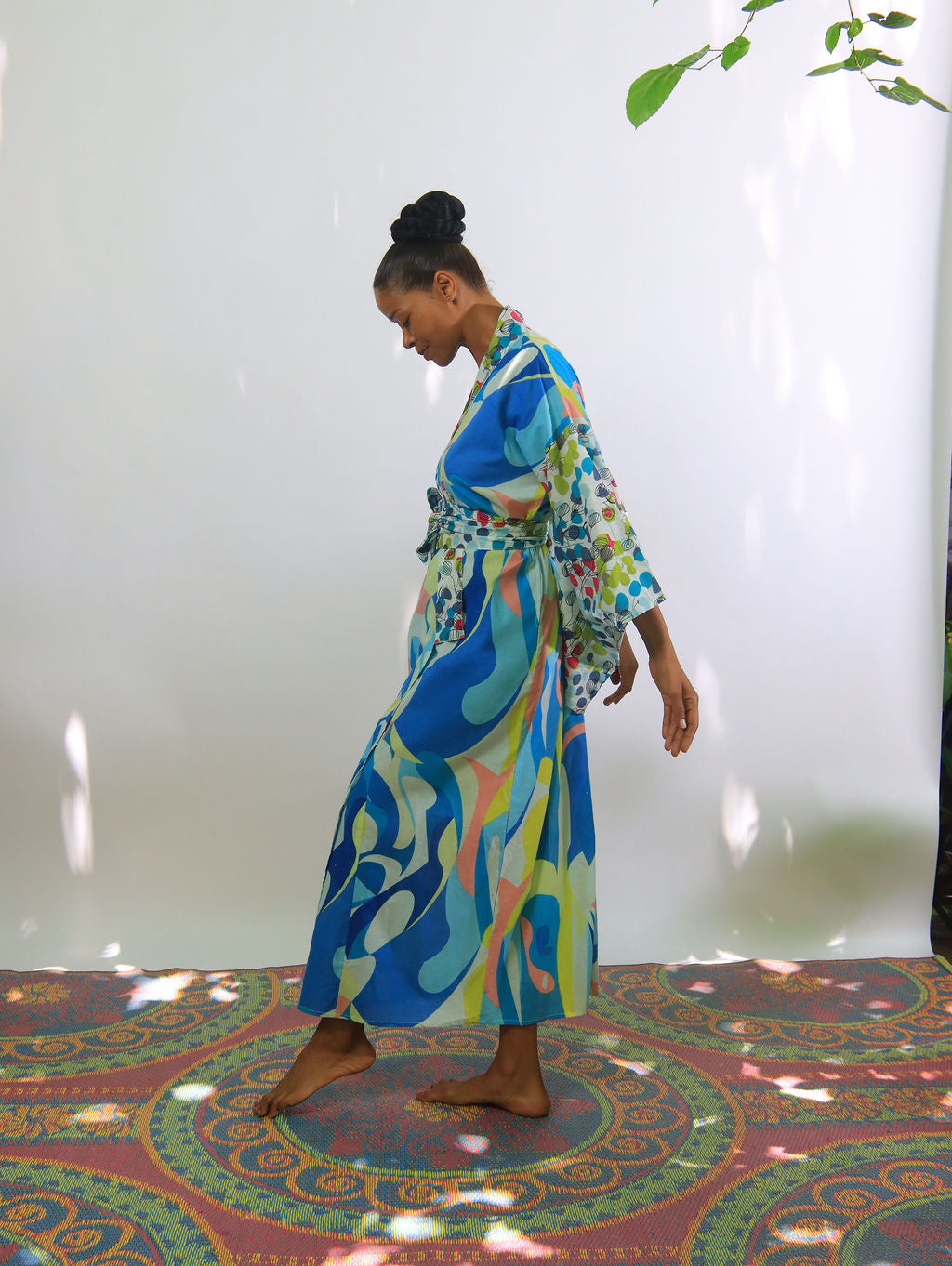 The Glo Kimono