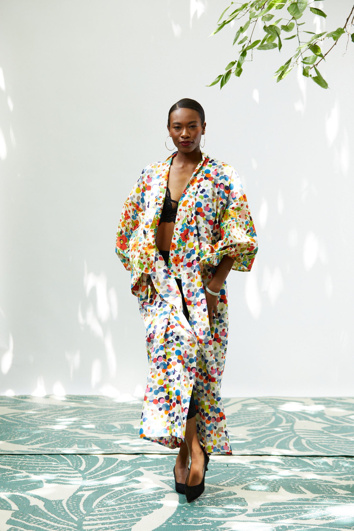 The Glo Kimono